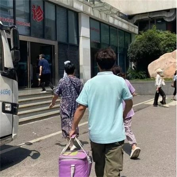 1724813704910078652.jpg 6.jpg