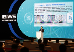 2022年11月14日，上海國際生物醫藥產(chǎn)業(yè)周在滬開(kāi)幕。國藥集團黨委書(shū)記、董事長(cháng)劉敬楨出席活動(dòng)并作為2名主旨演講嘉賓之一發(fā)言